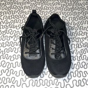 Call it spring sneakers - black
